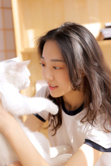 三个校草溺爱拽丫头