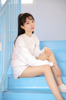 电影《漂亮的女邻居》